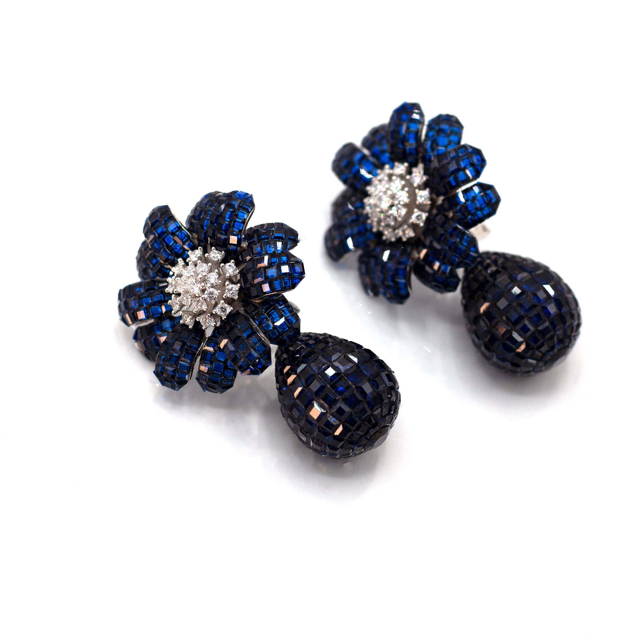 Flower Cluster Zirconia Earrings