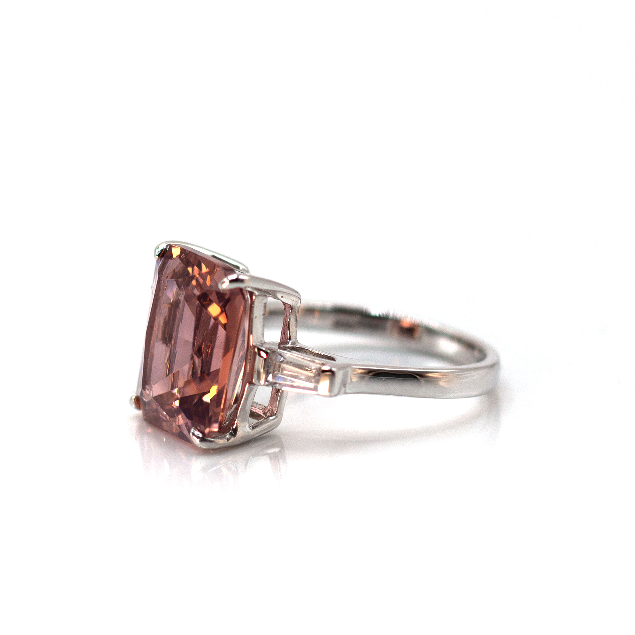 Rosa Solitaire Zirconia Ring
