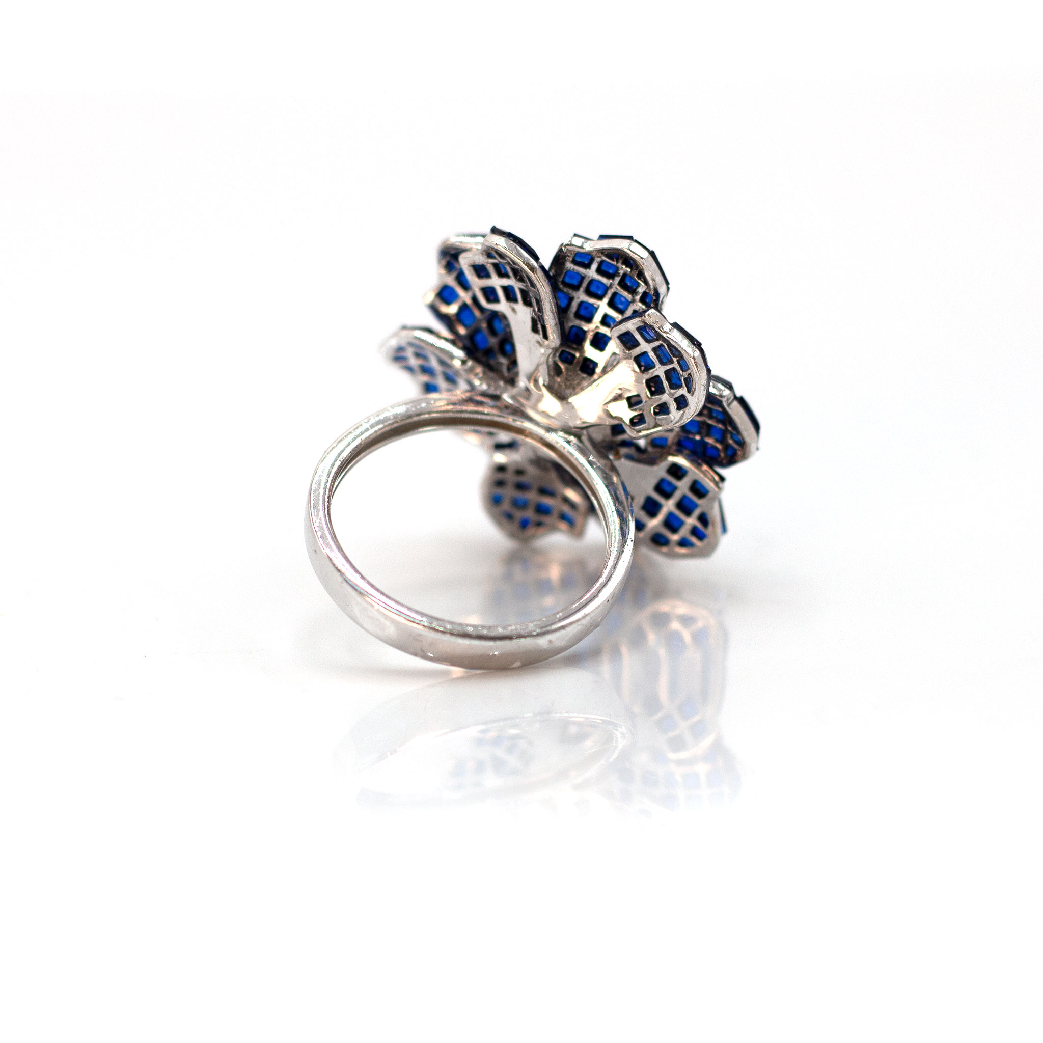 Flower Cluster Ring
