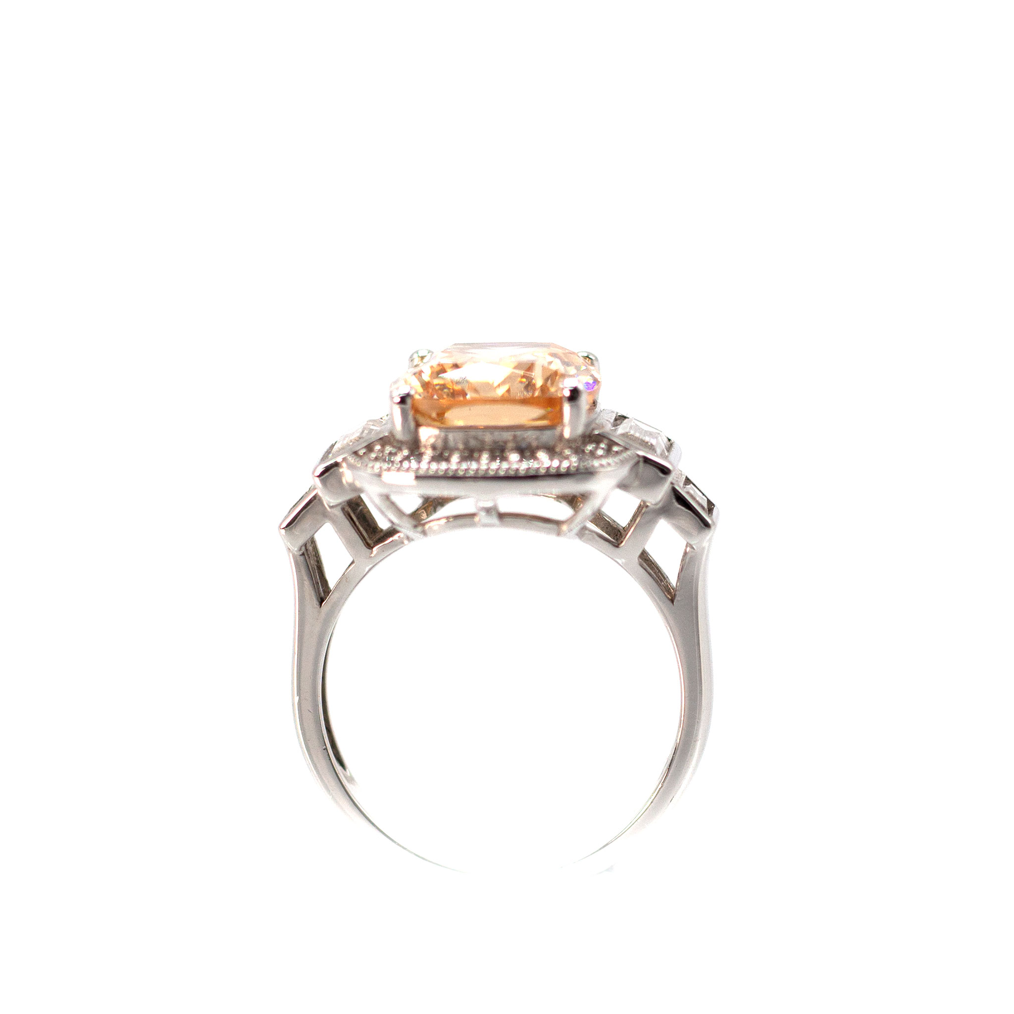 Oval Solitaire Multiset Zirconia Ring