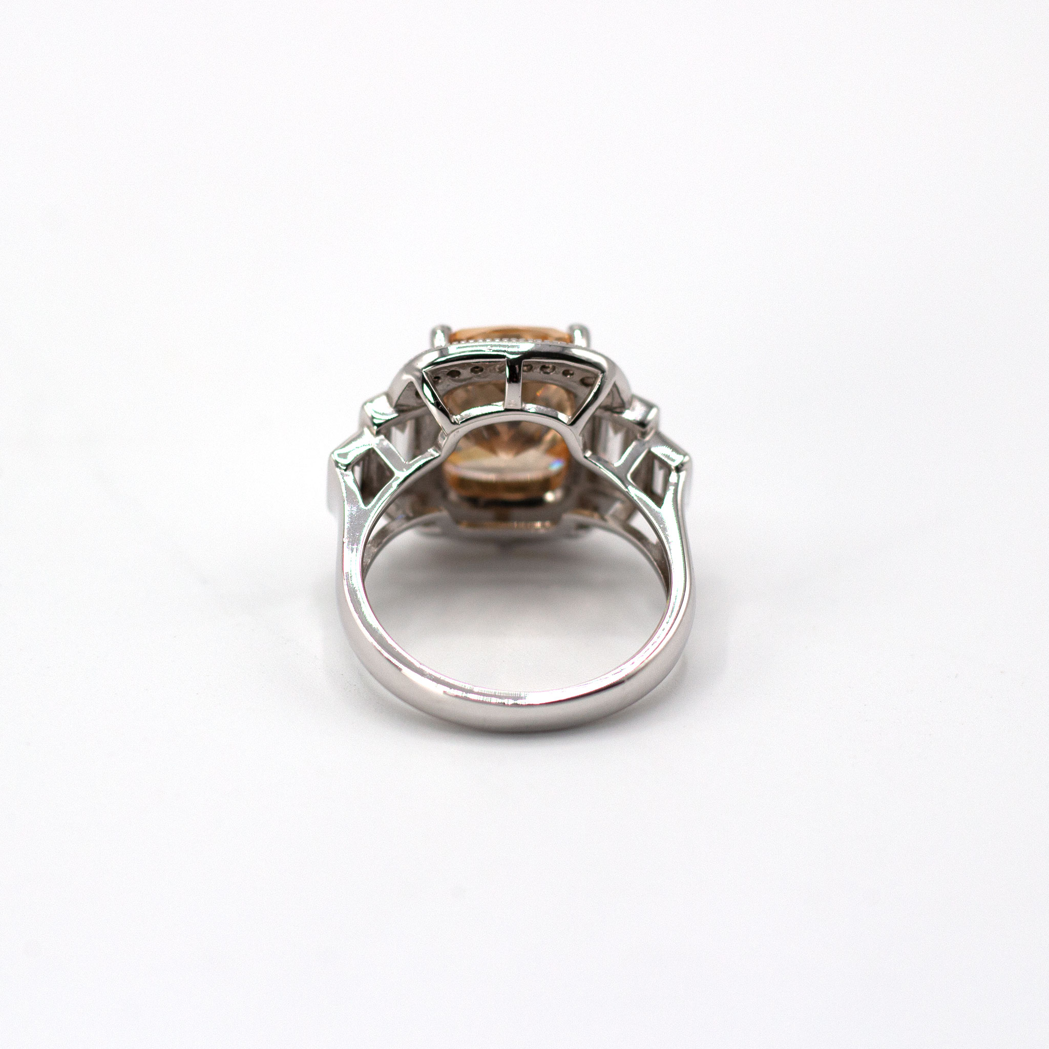 Oval Solitaire Multiset Zirconia Ring